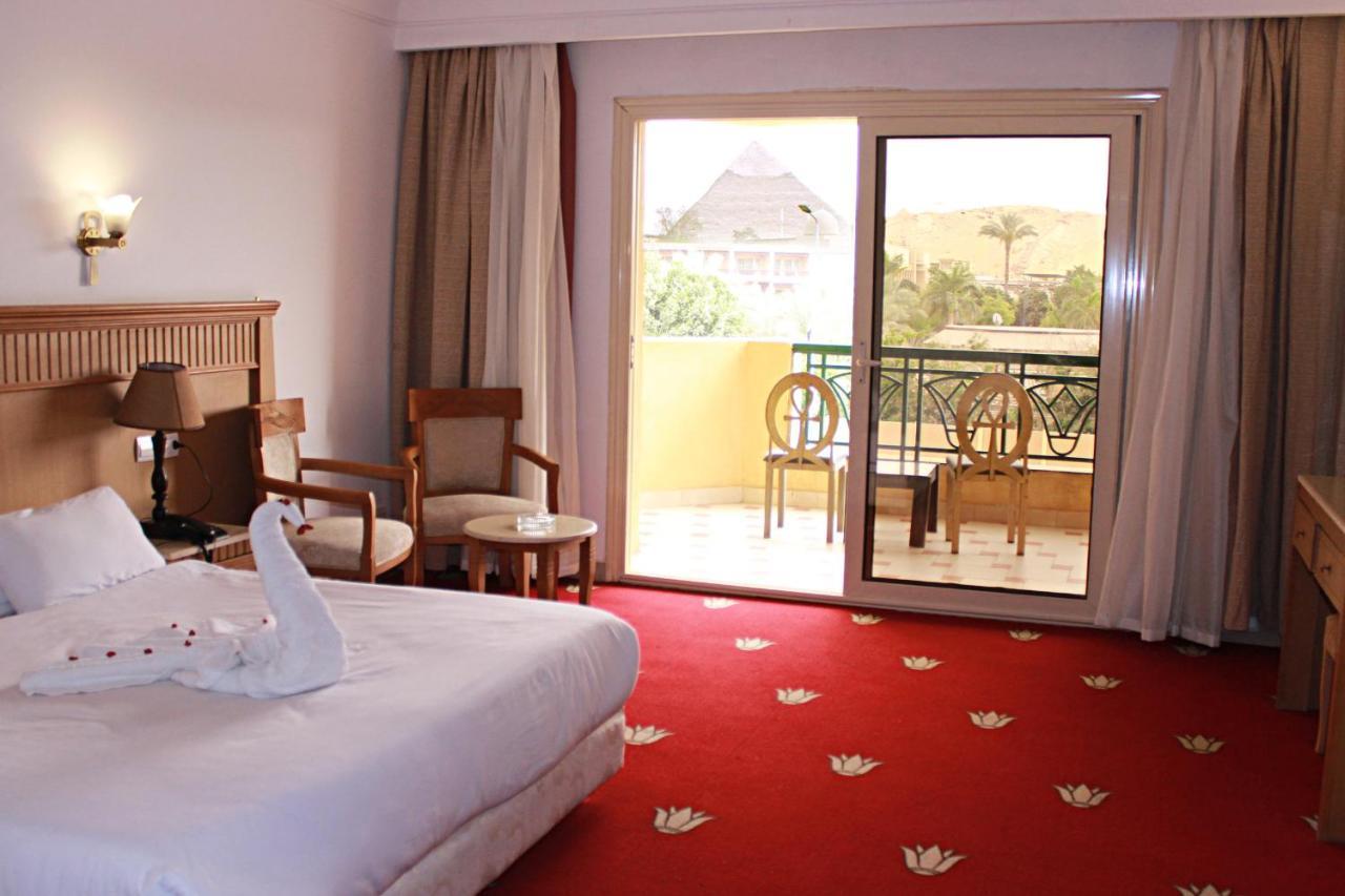 Regency Pyramids Hotel Kafrat al Jabal Exterior photo