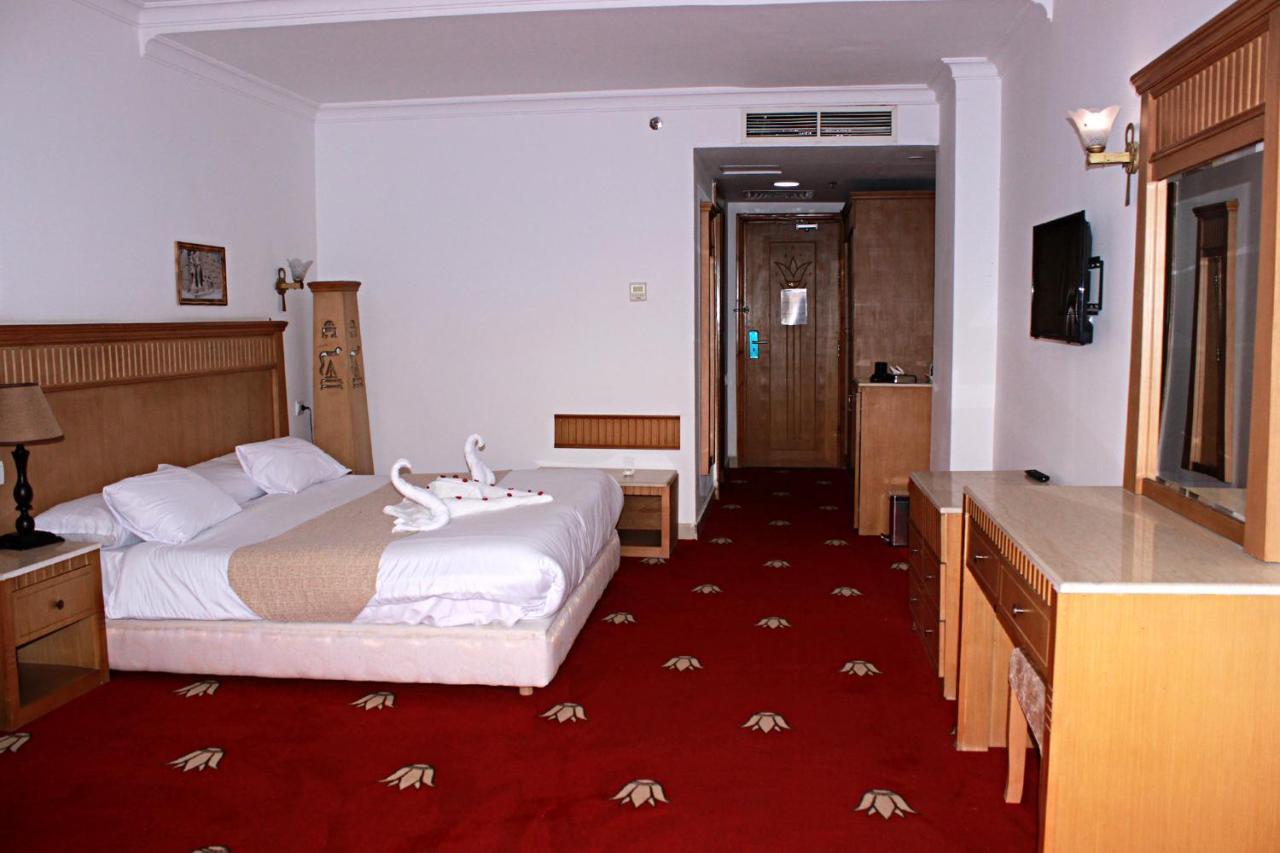Regency Pyramids Hotel Kafrat al Jabal Exterior photo