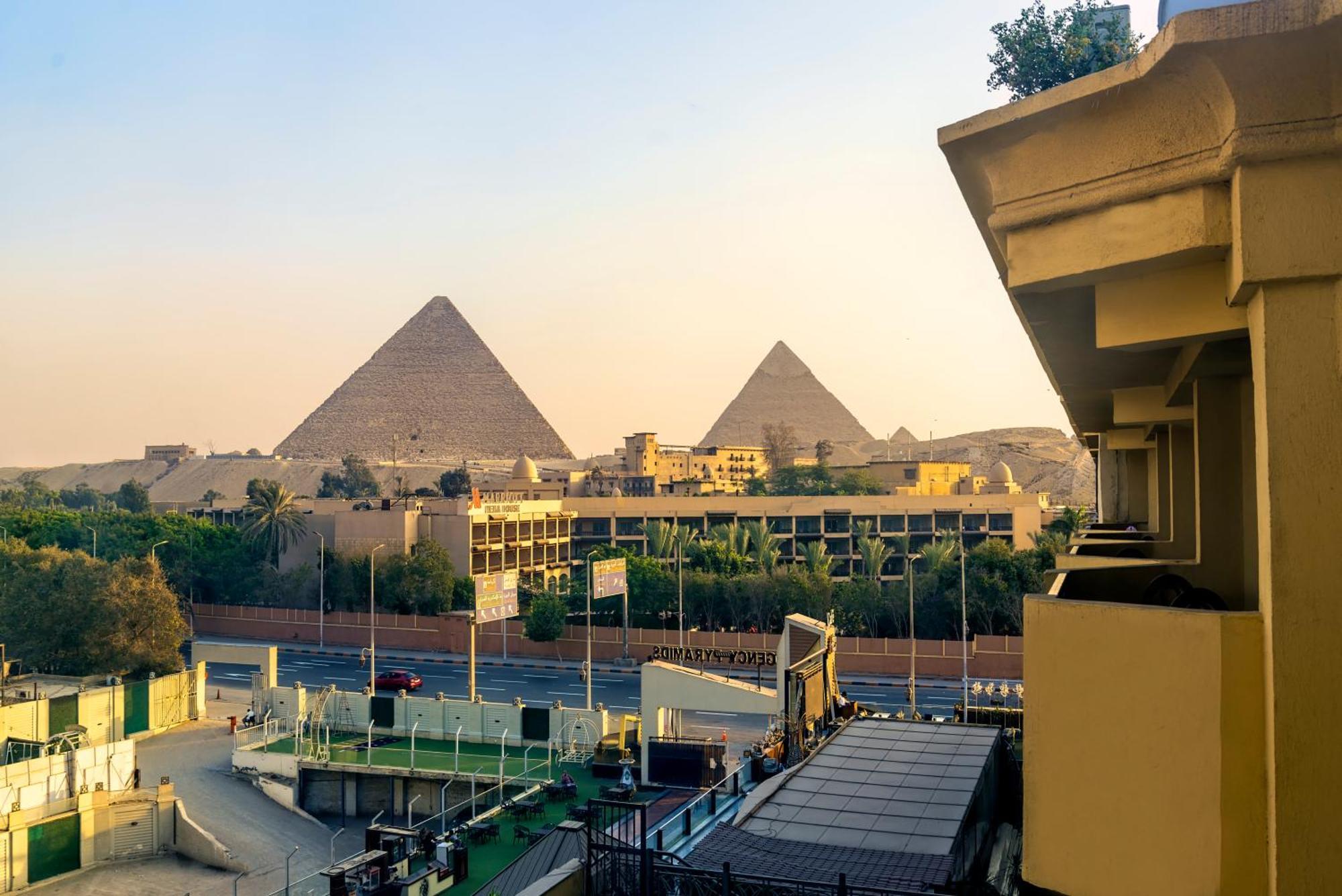 Regency Pyramids Hotel Kafrat al Jabal Exterior photo