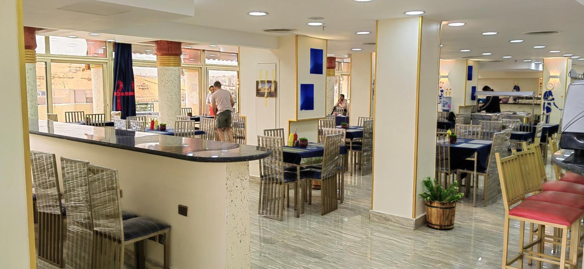 Regency Pyramids Hotel Kafrat al Jabal Exterior photo